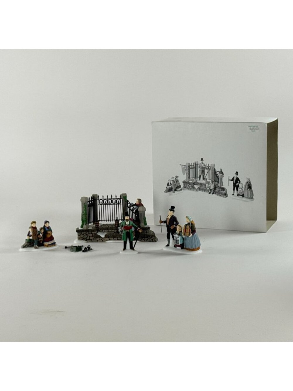 Dept 56 Dickens Village A Christmas Carol Reading Charles Dickens 58403 Retired